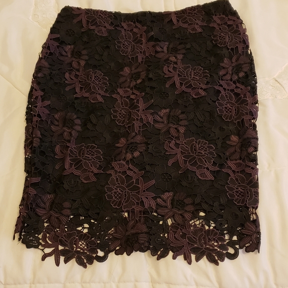 Cleo purple lace skirt - Picture 1 of 3